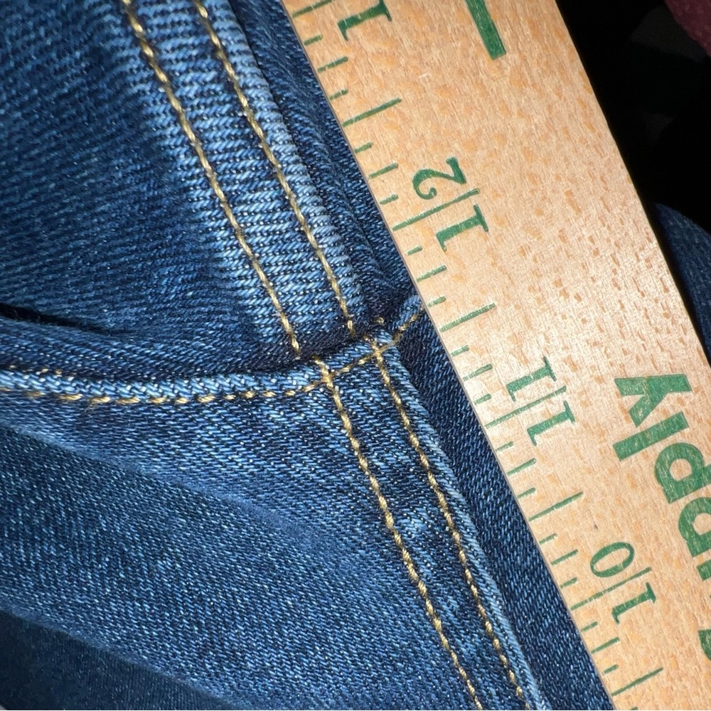 Michael Kors High Rise Straight Leg Jeans Medium Wash Women’s Size 8 - Picture 10 of 14